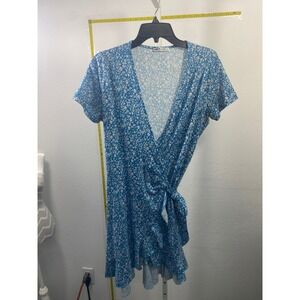 MSBASIC Blue Floral Wrap Mini Dress Short Sleeve Ditsy Flower V-Neck Size L